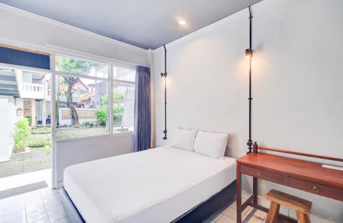 Legian Hotel | Collection O Legian Near Legian Beach