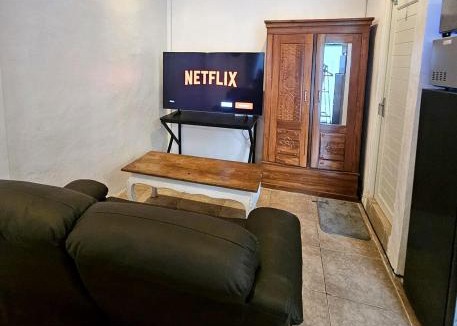 Batubelig Apartment | Comfort Beach Studio