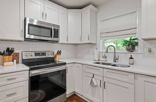 Marietta House | Cozy Marietta Ranch Retreat with Fenced Backyard, 4 bed, 3 bath