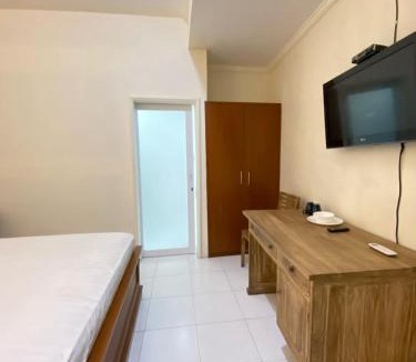 Legian City-Centre House | Cozy room Kuta - 1 minutes to the beach by Micky Studio2