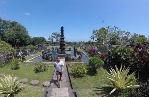Ababi Hotel | Dhangin Taman