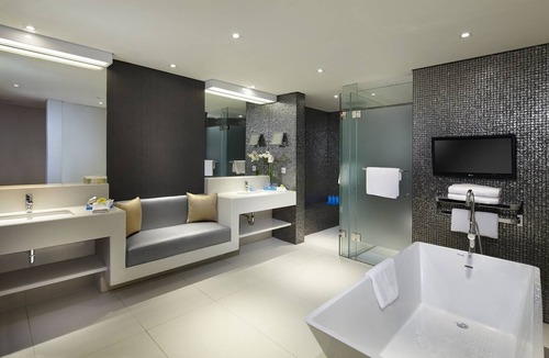 Seminyak Hotel | Double-Six Luxury Hotel