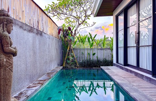 Singakerta Villa | Exclusive Villa in Ubud with Rice Field View dan Private Pool