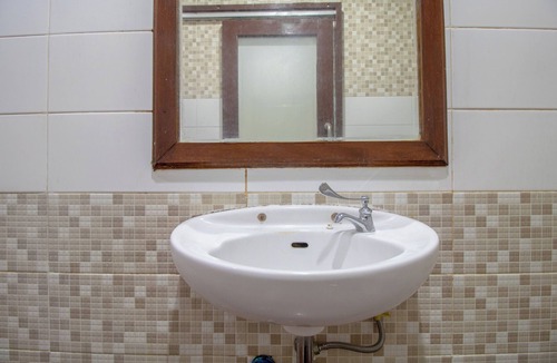 Gatot Subroto Hotel | Flagship 2688 Guntur Hotel