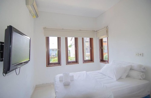 By Pass Ngurah Rai Kuta House | Fully Furnished Two-Storey Modern Minimalist House