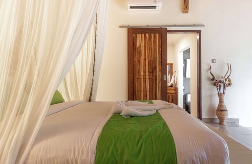 Penida Island Hotel | Green Coco Suite