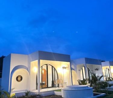 Toya Bungkah Villa | Hideout Kintamani and Hot Spring