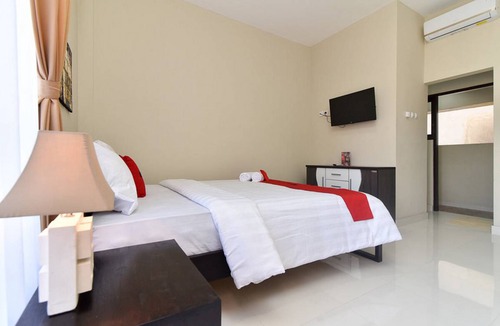 Imam Bonjol Hotel | Hotel ∙ 8 guests