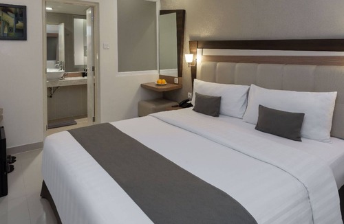 Legian City-Centre Hotel | Hotel Neo Kuta Jelantik