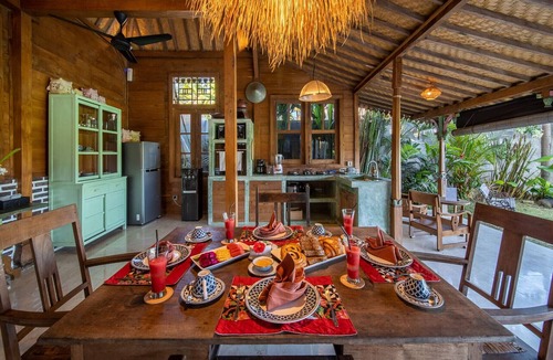 Ubud Villa | Incredible View, Traditional Villa, 3br, Ubud
