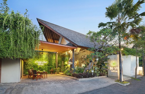 Dewi Sri Hotel | Ini VIE Villa Bali