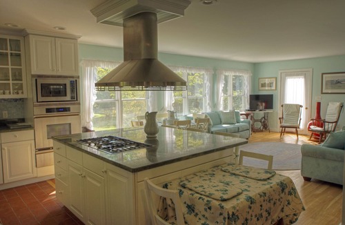 Edgartown House | Inquire about spring 2027 special extended stay pricing