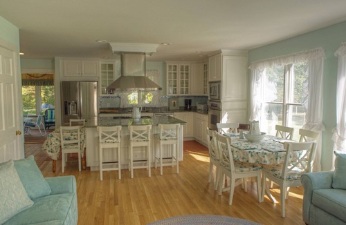 Edgartown House | Inquire about spring 2027 special extended stay pricing