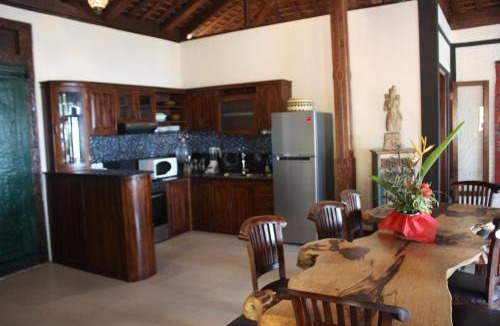 Kaliasem Villa | Joglo On The Beach