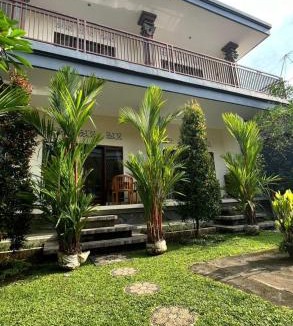 Petulu House | Karmila House