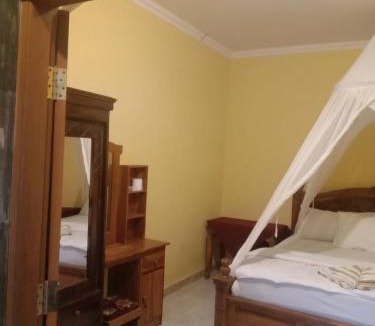 Sidemen Bed & Breakfast | Khailash Warung and Home Stay