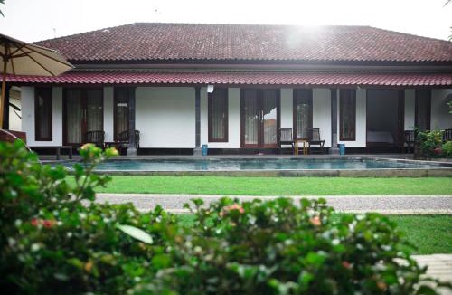 Kemenuh House | Kim Homestay