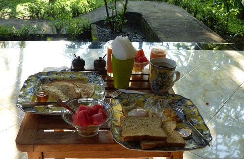 Purwakerti House | Kirana Homestay - Dusk Bungalow - a beautifull place for amazing vacations