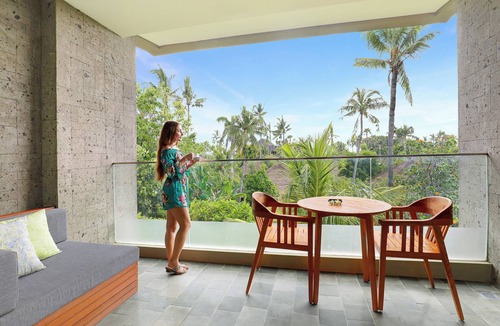 Legian Hotel | Legian Beach Hotel