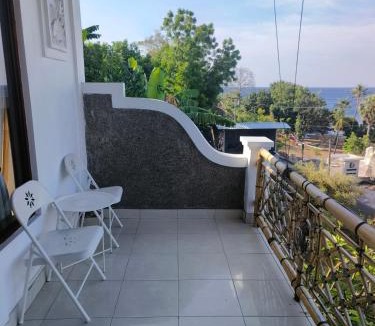 Amed House | Long Happiness Chinese and Janpnese Resturant & Hotel
