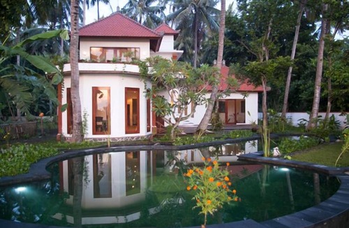 Jasri Villa | LUXURY VILLA 5 PAX BY CANDI DASA, 20 MTR POOL, ENDLESS RICEFIELD/OCEAN VIEWS