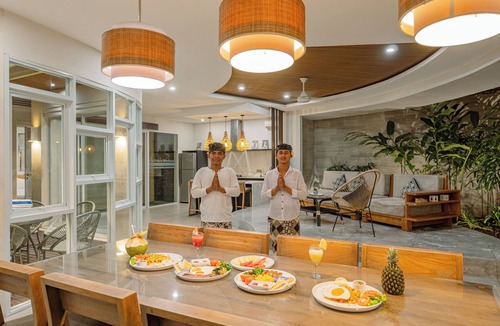 Seminyak Villa | Luxury Villa RON Central Seminyak
