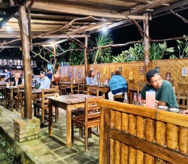 Munduk Hostel | Made Oka Budget Room