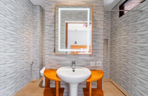 Tampaksiring Villa | Maru Fortuna Villa by Moria