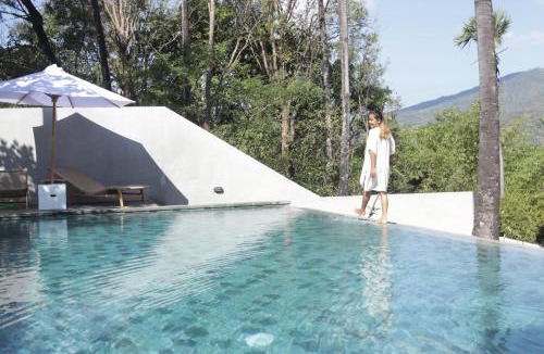 Abang House | Matan'ai Villa