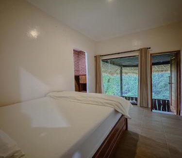 Munduk Hotel | Munduk Tutub waterfall view