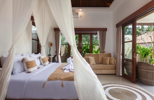 Tampaksiring Villa | New! The Green Kulu a Romantic 1BDR Private Villa