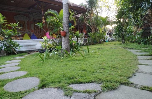 Sampalan Hotel | Nushe Hostel