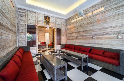 Jungut Batu House | Nyuh Gading Home Stay
