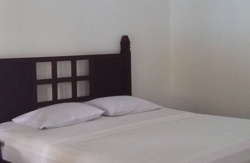 Lovina House | Padang Lovina Sea Side Cottage