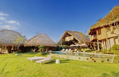 Singakerta Villa | Panoramic 5 Bedroom Villa in Ubud with ricefield view
