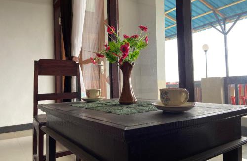 Satra House | Pondok Kembangsari