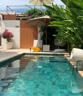 Medahan Villa | Private Bali Villa - Pool & Ricefield View