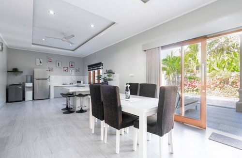 Legian City-Centre House | Rose, 3 Bedroom VIlla, Hidden Oasis in Legian