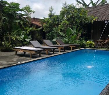 Peliatan Apartment | Santika Guest House