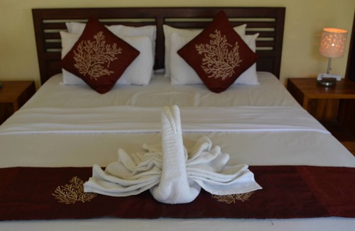 Candi Dasa House | Segara Wangi Beach Cottages