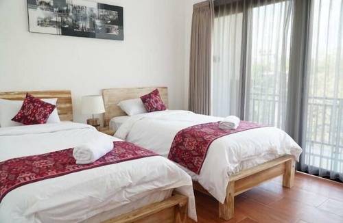 Pecatu House | Seno Guesthouse & Cafe