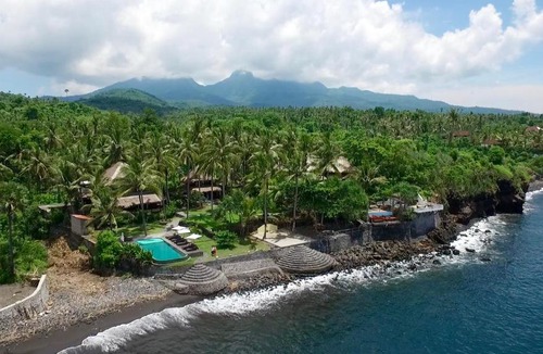 Tumbu Village Resort | Seraya Shores Bali