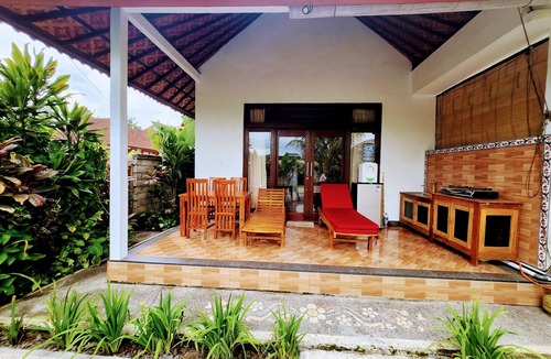 Pejeng Kawan Villa | Step into a world of tranquility at our two-bedroom villa with private pool