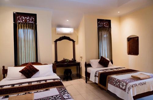 Ubud City-Centre House | Sunarta House Homestay