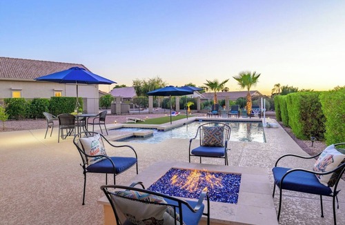Rancho del Lago House | Sunsets on Seventh | Golf Course, Heated Pool and Spa, Ping Pong & Shuffleboard