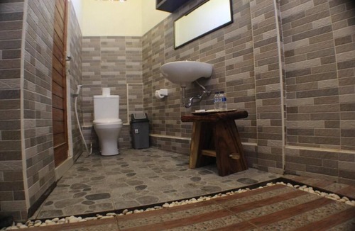 Banjarangkan House | Telagamas Guest House