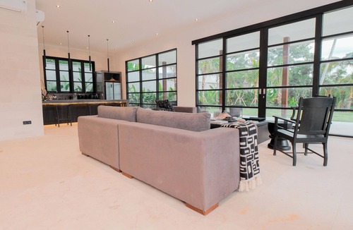 Kedewatan Villa | The Jangala Luxury Retreat Ubud-Villa Pura