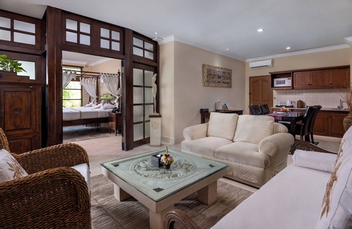 Legian Hotel | The Jayakarta Bali