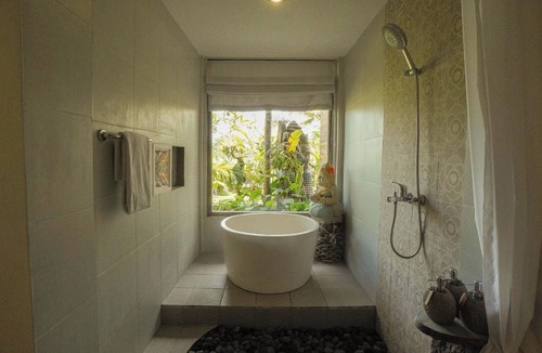 Taro Hotel | The Nenggala Suite