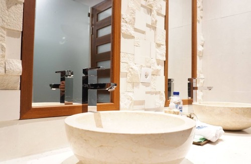 Klungkung Bed & Breakfast | The Secret Spot Villas